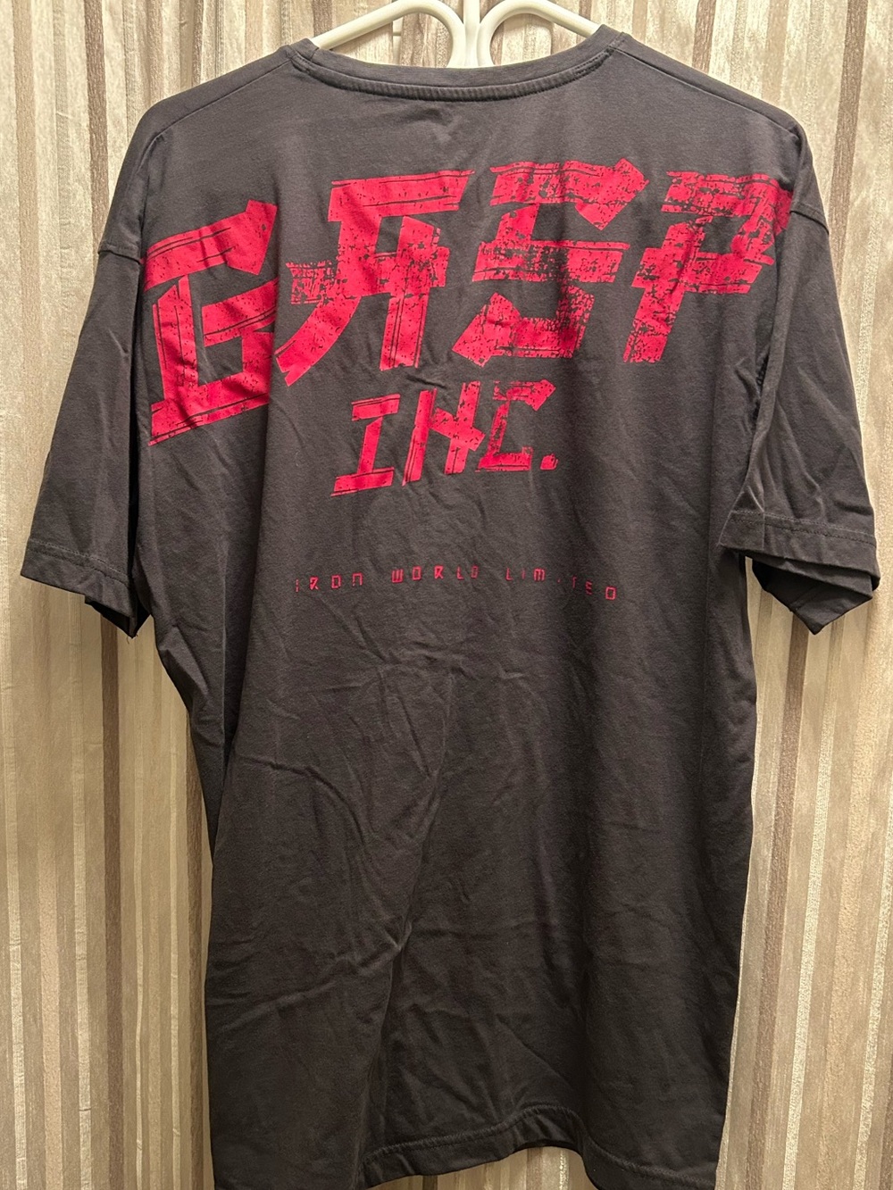 GASP Men's Graphic Tee with Red Wordmark Logo, Charcoal Gray, Size XXL
